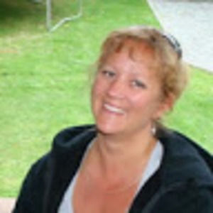 Meet your Posher, Dana